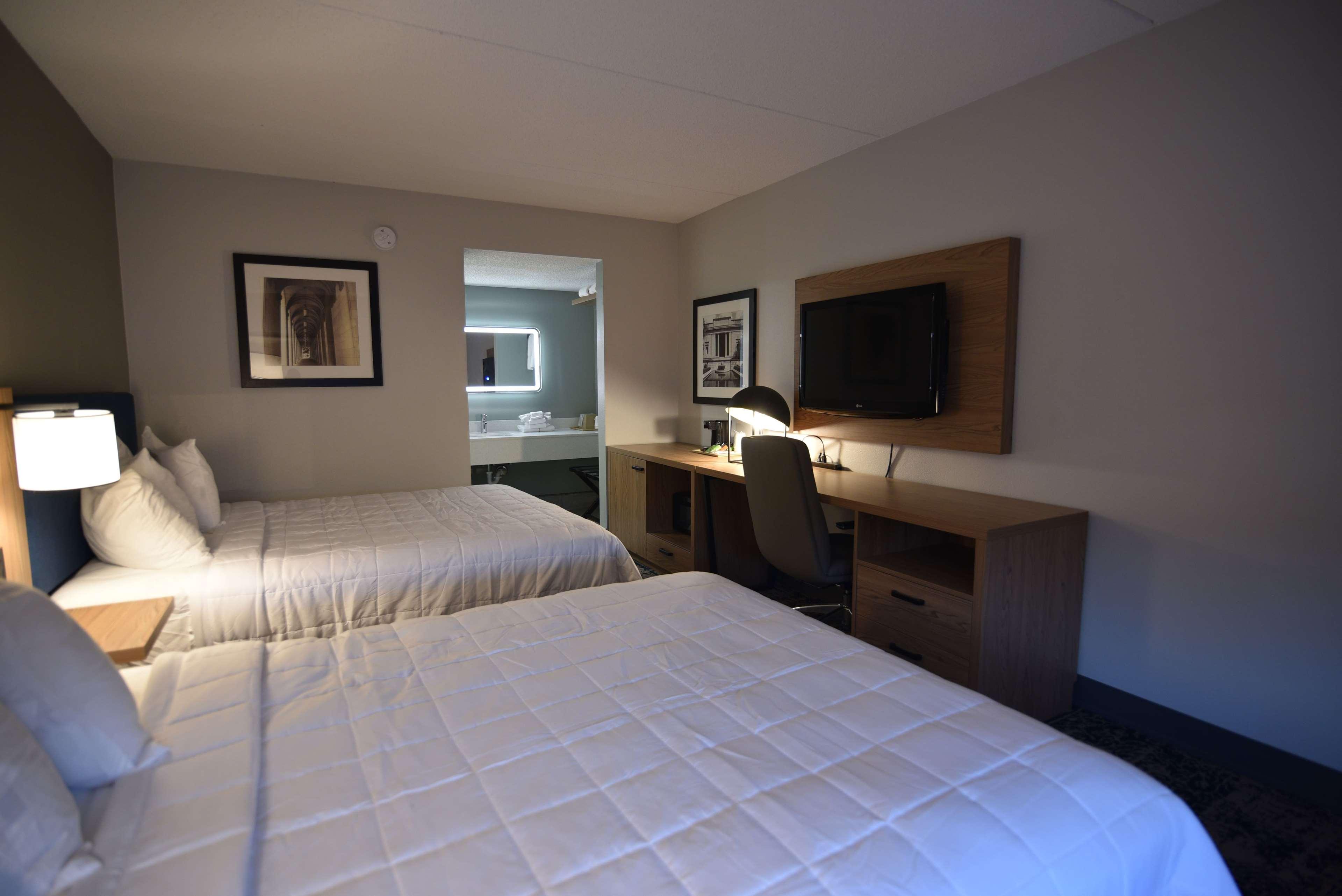 Baymont By Wyndham Pine Grove I-81 Hotel Exterior photo